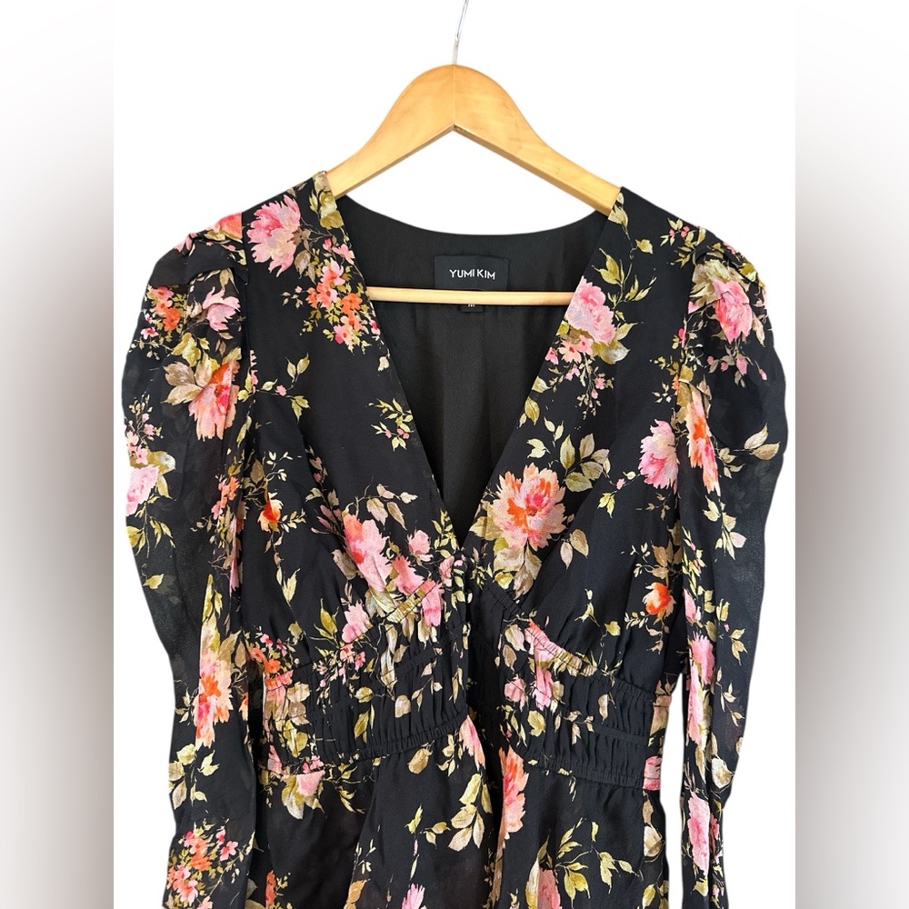 Yumi Kim Samba Ruffle Dress in Flirty Floral Black - Picture 6 of 12